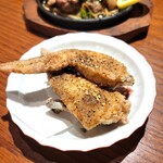 食堂 はつかなる - 手羽先の香味醤油揚げ