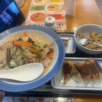 リンガーハット - 料理写真: