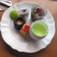 XEX TOKYO / Salvatore Cuomo Bros. - 