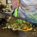 お好み焼 ひろしま 天よし - ねぎをたっぷり♡