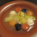 たか田八祥 - 季節の野菜を生姜の餡で煮たもの