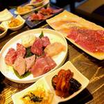 ニクアザブ 学芸大学店 - 