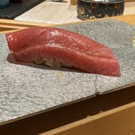 寿司栄 - 中トロ