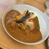 유즈하 cafe - 5種の野菜のバターチキンカレー