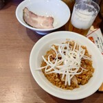 家系ラーメン大ちゃん - 炊き込みご飯