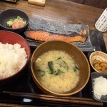 しんぱち食堂 北千住西口店 - 