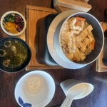 厳遊庭 - 穴子の釜飯