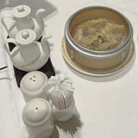 南園 - ふかひれ入り蒸し餃子