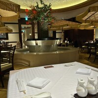 南園 - 店内