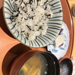 日本料理 都万麻 - 