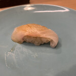 うを徳 - 北海道利尻産平目のにぎり