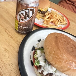 ケーズピットダイナー宮古島_0