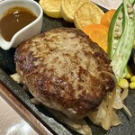 洋食岡田 - 