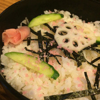 喜久鮨 - ちらしご飯。