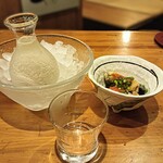 酒肴旬 三ッ石 - 田酒 純米吟醸 1合　＋ 先付