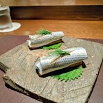 アカ - こはだのボカディージョ