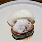 アカ - キャラメリーゼ黒無花果と山羊のアイス