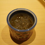 温石 - 先に供されたのは生しらす