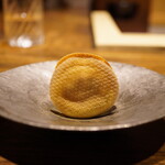 温石 - ◆薄焼きどら焼き