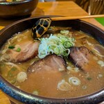 博士ラーメン別館 ＆ HAKASE Thai 博士レストラン本店 - 