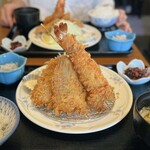 お食事処 大原 - ミックスフライ（アジ2、海老1、帆立1）