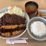 名古屋名物 みそかつ 矢場とん 矢場町本店 - 