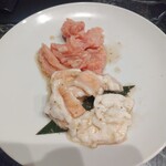 焼肉 百福食堂 - 上ミノ塩　税込み780円 、 牛上ホルモン塩690円