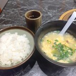 焼肉 百福食堂 - ごはん（中）税込み280円 、野菜玉子スープ380円