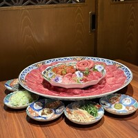 焼肉 龍華園 - 黒タン1本盛り　極み