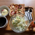 コーヒーハウス二番館 - モーニングセット（B・ブレンドハード）