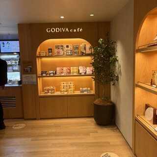 GODIVA cafe_2