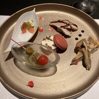 ダイナミックキッチン＆バー 燦 大阪店 - 