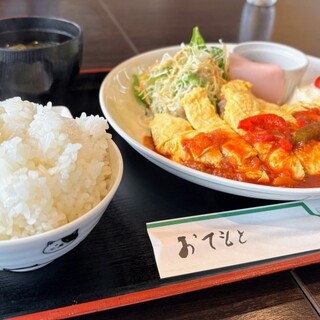 レストランマキ_0