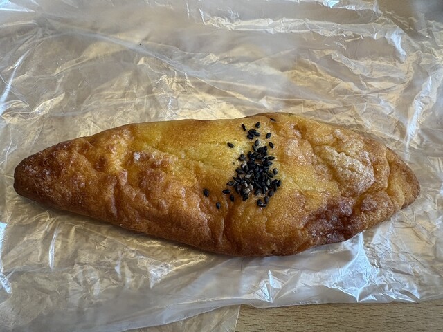 Loop a Bread - Dazaifu/Bread | Tabelog