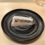 すし 良月 - 神経締めマナガツオの刺身