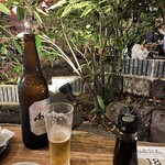 ヨコバチ - テラスカウンター席でゆったり