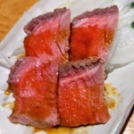 日本酒と個室居酒屋 農家の慶 - 低温熟成ローストビーフアップ