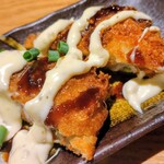 日本酒と個室居酒屋 農家の慶 - マグロメンチカツタルタルソースアップ