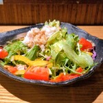 日本酒と個室居酒屋 農家の慶 - ズワイ蟹たっぷりサラダ