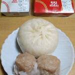 551蓬莱 - 料理写真:豚饅·焼売