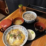 松楽 - 親子丼セット
