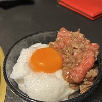KABUN-AZABUJUBAN - 炭火ユッケ