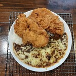 黄金マッハカレー - ⑫の並盛唐揚げ二枚のせ