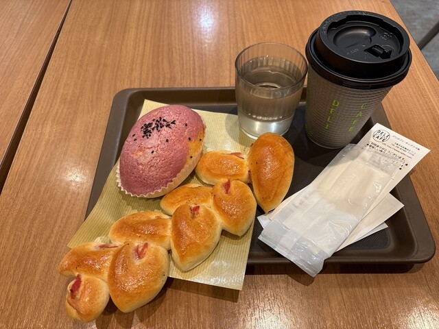 Deli Cafe Kitchen Osaka