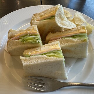 カフェ・ド・ウィング_1