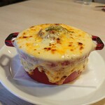 ピザとハムと時々ワイン ボンジョルノ食堂 - 溶岩パスタ（トマト）