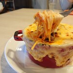 ピザとハムと時々ワイン ボンジョルノ食堂 - 溶岩パスタ（トマト）