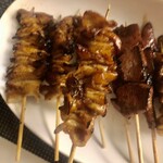 福福 やきとり店 - シロ　¥100-/1本（税込）