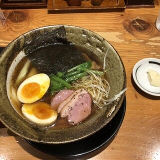 越後秘蔵麺 無尽蔵_1