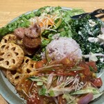 エムズマーケット デリカテッセン&ダイナー - 